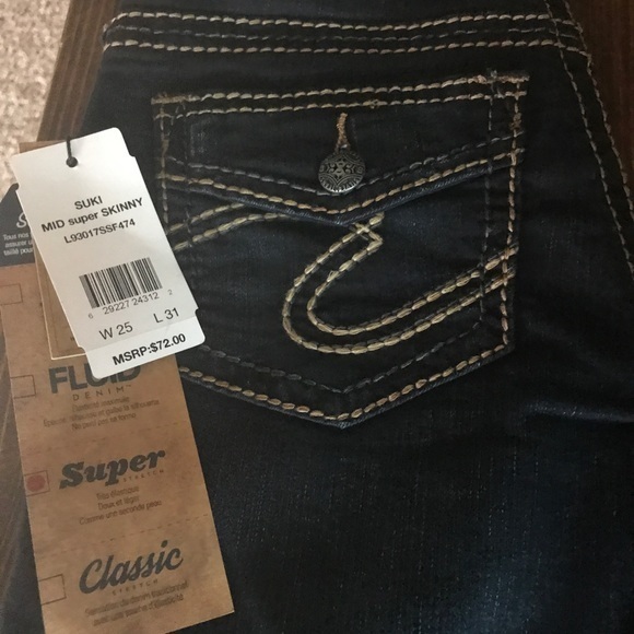 NWT Silver Jeans Suki Mid Rise Supper Skinny Jeans - Picture 3 of 5